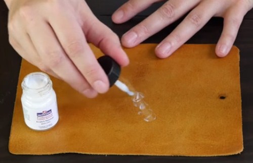 Leather Scratch Remover